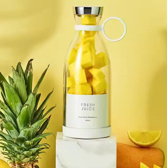 【🔥Limited 50% OFF】Rechargeable Fruit Juicer 🍹  | Health in Your Hands